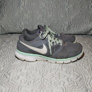 Nike Women's Sneakers